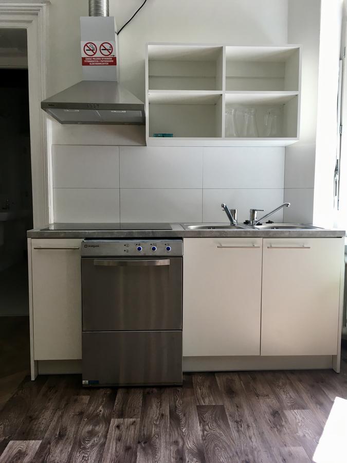 Bison Hostel Краков Экстерьер фото