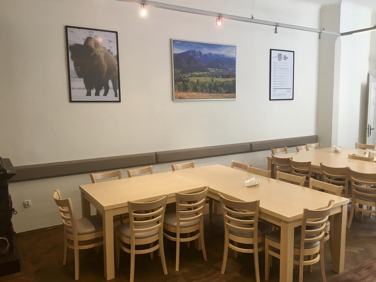 Bison Hostel Краков Экстерьер фото