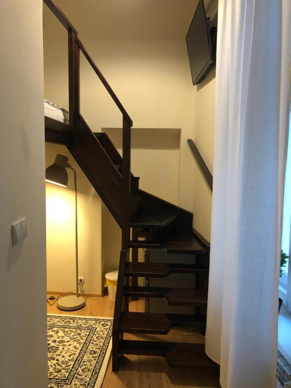 Bison Hostel Краков Экстерьер фото
