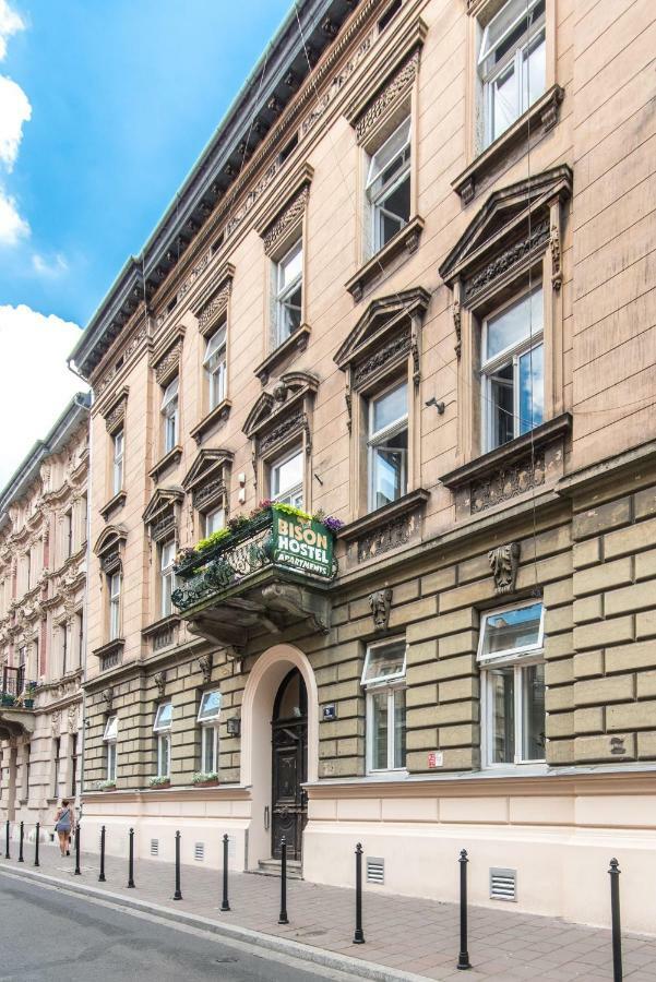 Bison Hostel Краков Экстерьер фото